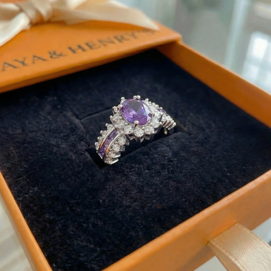 Amethyne Tusmørke Krone Ring | Hvidguld